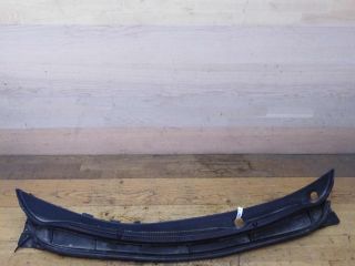 nakladka-dekorativnaia-dozdevik-zabo-shhitok-vodootvodiashhii-hyundai-solaris-art-39963