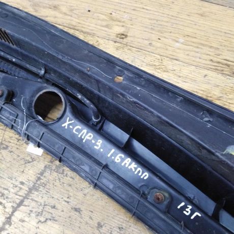 nakladka-dekorativnaia-dozdevik-zabo-shhitok-vodootvodiashhii-hyundai-solaris-art-39963-big-1