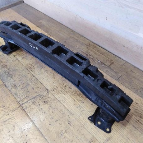 usilitel-perednego-bampera-volkswagen-golf-plus-05gv-art-40765-big-1