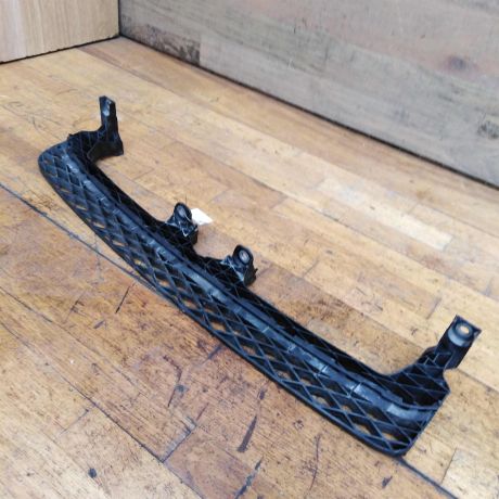 usilitel-perednego-bampera-verxniaia-cast-volkswagen-passat-b7-art-40983-big-1