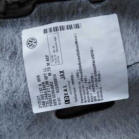 kover-salona-kovrolin-volkswagen-passat-b7-art-40997-big-7