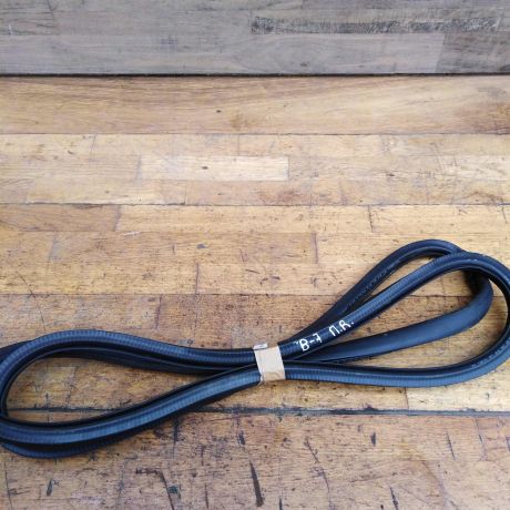 uplotnitel-dveri-perednii-pravyi-volkswagen-passat-b7-art-41061-big-0