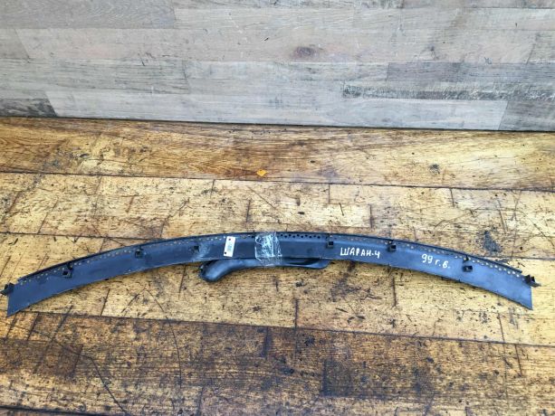 nakladka-dekorativnaia-shhitok-vodootvodiashhii-zabo-dozdevik-volkswagen-sharan-tri-casti-do-rest-art-41630-big-9