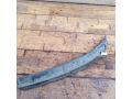 nakladka-dekorativnaia-dozdevik-zabo-shhitok-vody-otvodiashhix-levyi-volkswagen-passat-b3-art-42236-small-0