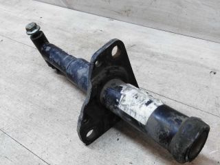 kronstein-krepleniia-perednego-bampera-levyi-volkswagen-passat-b5-gp-art-42420