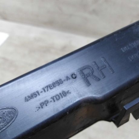 kronstein-krepleniia-perednego-bampera-pravyi-ford-focus-2-do-rest-art-42630-big-1