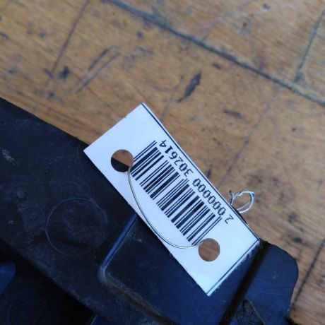 dekorativnaia-nakladka-shhitok-vodootvodiashhii-zabo-dozdevik-mazda-6-23i-art-42660-big-3