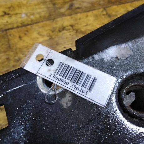 usilitel-perednego-bampera-volvo-xc90-rest-art-43369-big-6