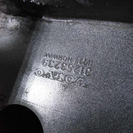 usilitel-perednego-bampera-volvo-xc90-rest-art-43369-big-5