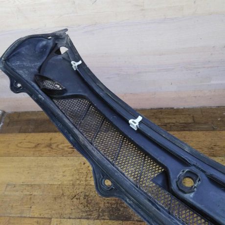 nakladka-dekorativnaia-dozdevik-zabo-shhitok-vodootvodiashhii-volvo-xc90-rest-art-43503-big-4