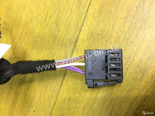 pravoe-zerkalo-polo-sedan-zadnego-vida-2015g-art-44042-big-2