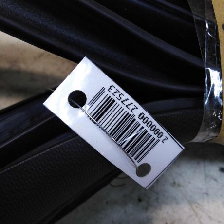 uplotnitel-dveri-zadnii-pravyi-universal-ford-focus-3-rest-17gv-art-44350-big-2