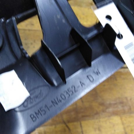 obsivka-bagaznika-nakladka-ford-focus-3-rest-17gv-art-44434-big-2