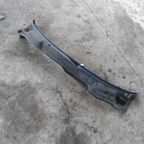 dekorativnaia-nakladka-zabo-dozdevik-vodootvodiashhii-shhitok-opel-astra-g-art-44514-big-0