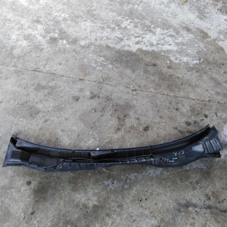 dekorativnaia-nakladka-zabo-dozdevik-vodootvodiashhii-shhitok-opel-astra-g-art-44514-big-2