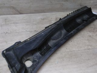 nakladka-dekorativnaia-vodootvodiashhii-shhitok-zabo-dozdevik-levaia-cast-mazda-6-gg-art-44860