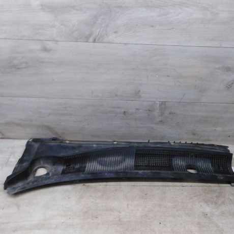 nakladka-dekorativnaia-vodootvodiashhii-shhitok-zabo-dozdevik-levaia-cast-mazda-6-gg-art-44860-big-3