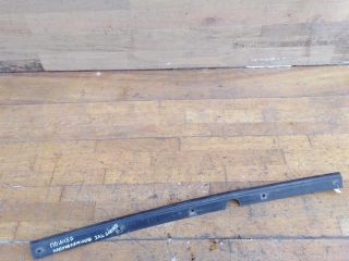 kronstein-zadnego-bampera-napravliaiushhaia-volkswagen-pointer-art-45294