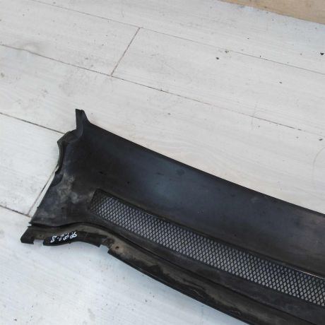 dekorativnaia-nakladka-zabo-dozdevik-vodootvodiashhii-shhitok-ford-focus-2-do-rest-art-45671-big-2