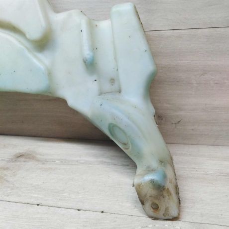 bacok-omyvatelia-lobovogo-stekla-ford-focus-2-do-rest-art-46126-big-2