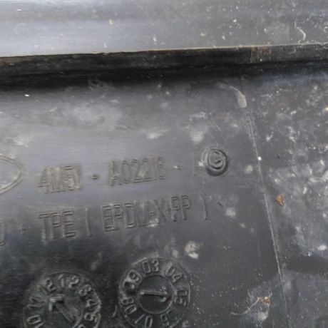 nakladka-dekorativnaia-dozdevik-zabo-shhitok-vodootvodiashhii-ford-focus-2-do-rest-art-46242-big-4