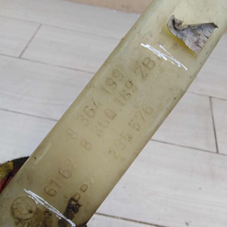 bacok-omyvatelia-stekla-bmw-e39-art-47264-big-3