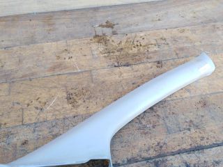 obsivka-pravaia-stoiki-salona-nakladka-ford-focus-2-do-rest-art-47521