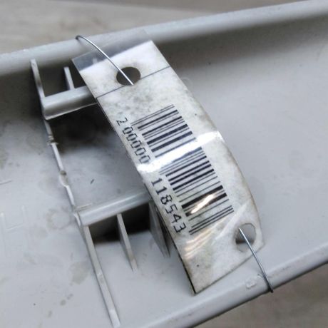 obsivka-stoiki-nakladka-peredniaia-levaia-lada-largus-art-47729-big-1