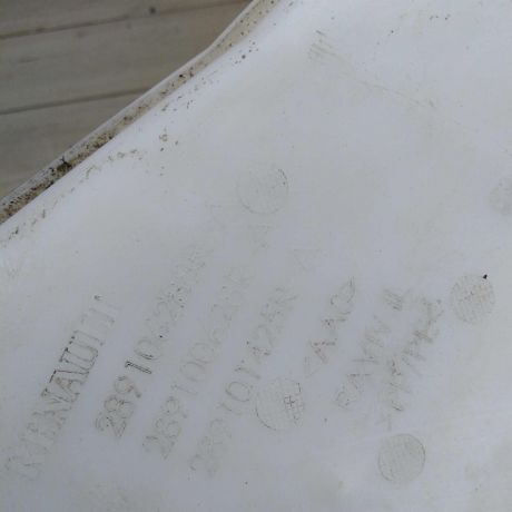 bacok-omyvatelia-stekla-lada-largus-art-47909-big-2