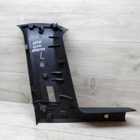 obsivka-bagaznika-nakladka-levaia-lada-largus-art-47928-big-2