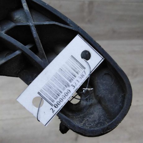 kronstein-krepleniia-zadnego-bampera-pravyi-sedan-audi-a6-c5-art-48305-big-1