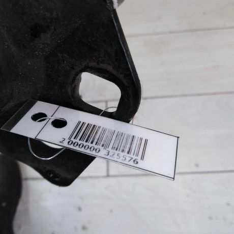 kronstein-perednii-levyi-krepleniia-bampera-bmw-e39-art-48467-big-1