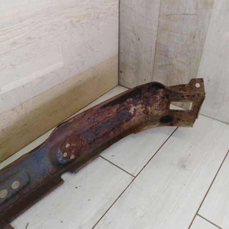 usilitel-perednego-bampera-chevrolet-niva-07gv-art-48550-big-1