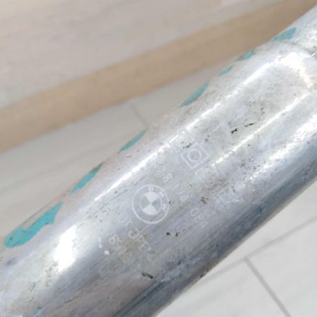 kronstein-krepleniia-zadnego-bampera-pravyi-bmw-e39-art-48625-big-2