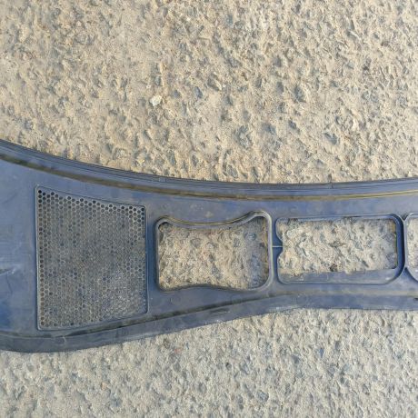 nakladka-dekorativnaia-zabo-vodootvodiashhii-shhitok-dozdevik-skoda-superb-i-rest-art-48869-big-3