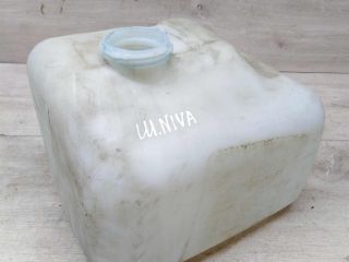 bacok-omyvatelia-perednii-chevrolet-niva-07gv-art-48946