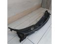 dekorativnaia-nakladka-zabo-vodootvodiashhii-shhitok-dozdevik-nissan-almera-iii-g15-art-49254-small-1