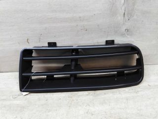 resetka-bampera-pravaia-volkswagen-golf-4-art-49550