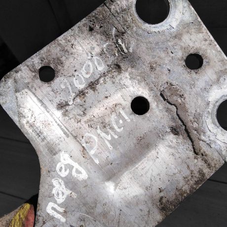 kronstein-krepleniia-perednego-usilitelia-renault-scenic-2-rest-art-50243-big-2