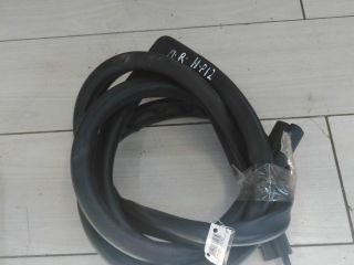 uplotnitel-dveri-perednii-pravyi-nissan-primera-p12-art-50895