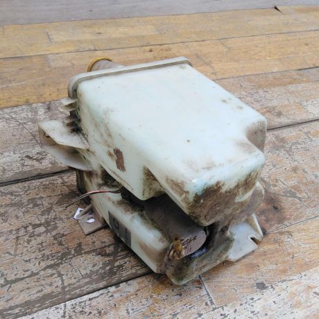 bacok-omyvatelia-nissan-primera-p11-art-52811-big-2