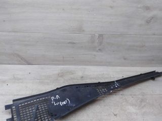 nakladka-dekorativnaia-zabo-dozdevik-vodootvodiashhii-shhitok-levyi-renault-logan-i-art-53134