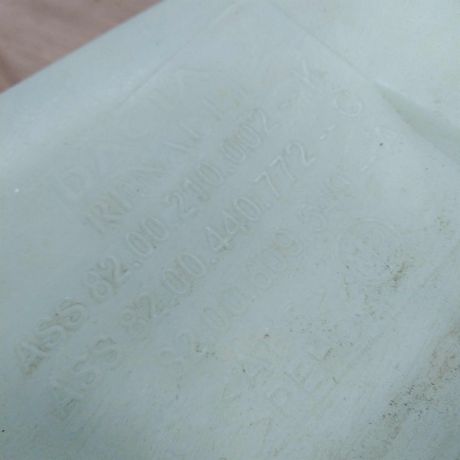 bacok-omyvatelia-renault-logan-09gv-art-53381-big-1