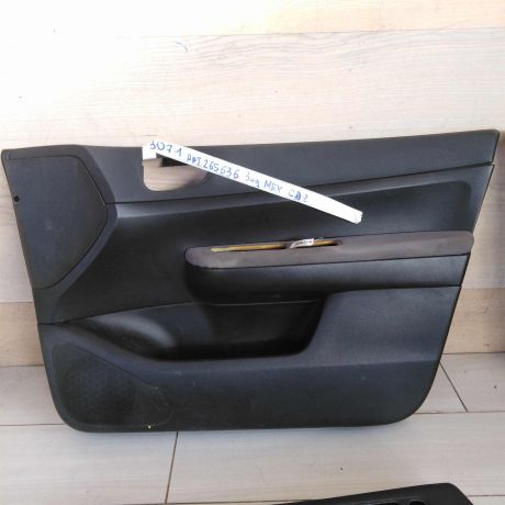 obsivka-dveri-komplekt-peugeot-307-xetcbek-sa2-art-53510-big-1