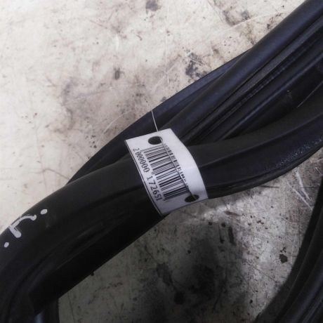 uplotnitel-dveri-zadnii-pravyi-kia-cerato-2-art-53914-big-1