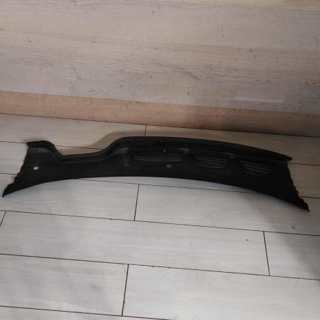 nakladka-dekorativnaia-zabo-dozdevik-vodootvodiashhii-shhitok-ford-c-max-04gv-art-54425-big-0