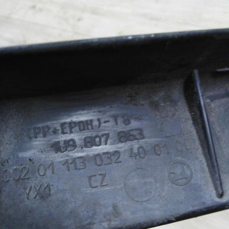 kronstein-krepleniia-zadnego-bampera-universal-skoda-octavia-tour-rest-art-54562-big-3