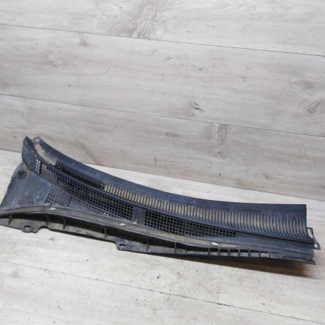 nakladka-dekorativnaia-pravaia-zabo-dozdevik-vodiashhii-shhitok-mazda-6-gg-art-54607-big-0