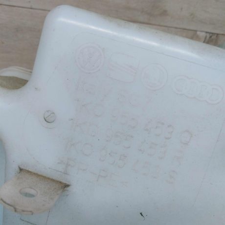 bacok-omyvatelia-volkswagen-touran-i-rest-art-54965-big-1