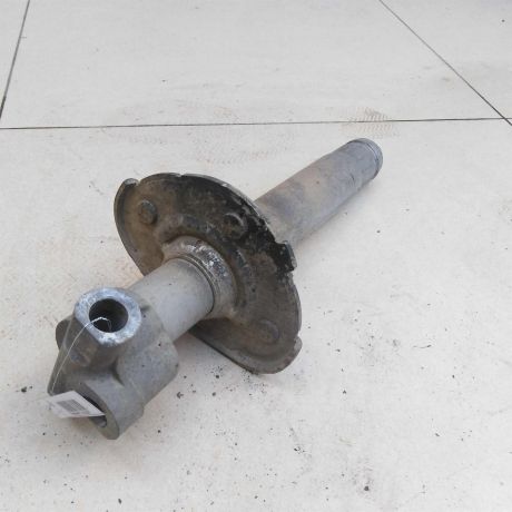 kronstein-krepleniia-zadnego-bampera-pravyi-bmw-e39-28i-mkpp-art-55872-big-0